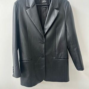 Zara Women's Sleek Black Blazer
